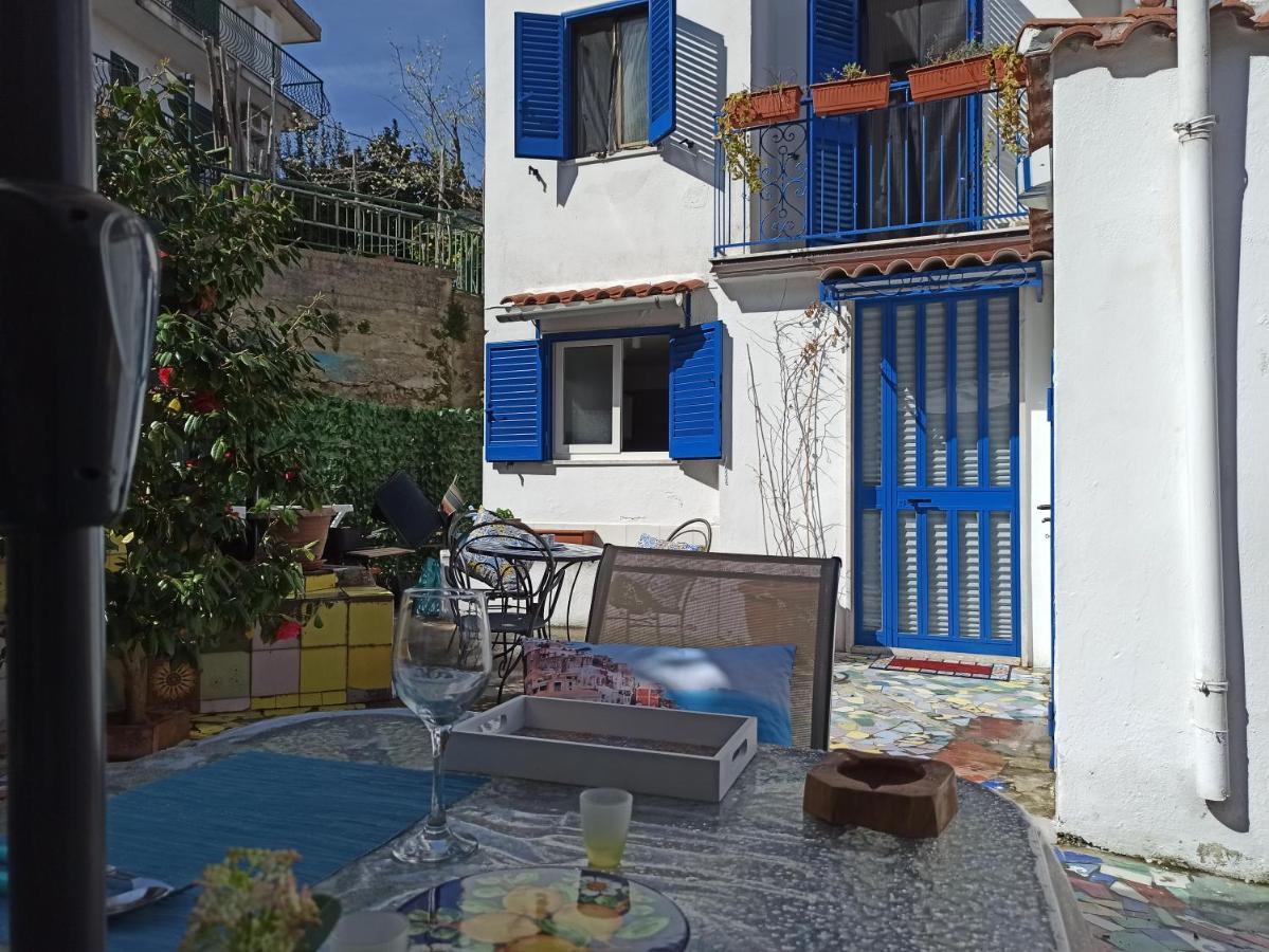 Casa Vacanze Smeralda Amalfi Coast Vietri Exteriér fotografie